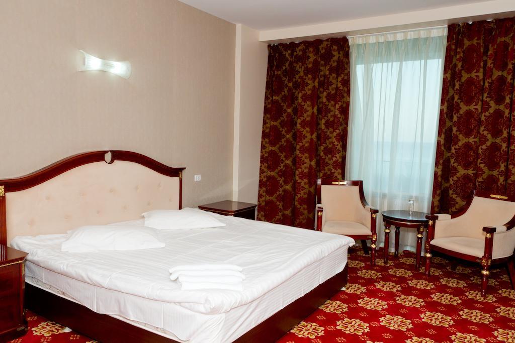Complex Aristrocratos Hotel Mamaia Room photo